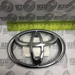 ЕМБЛЕМА за TOYOTA HI LUX 01-05г.